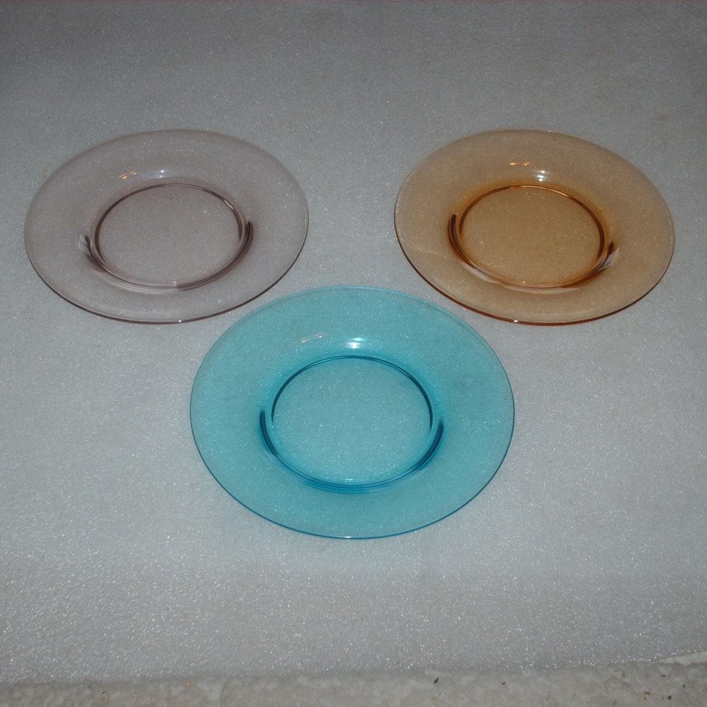 Set of 3 antique colored depression glass like salad, dessert or bread plates